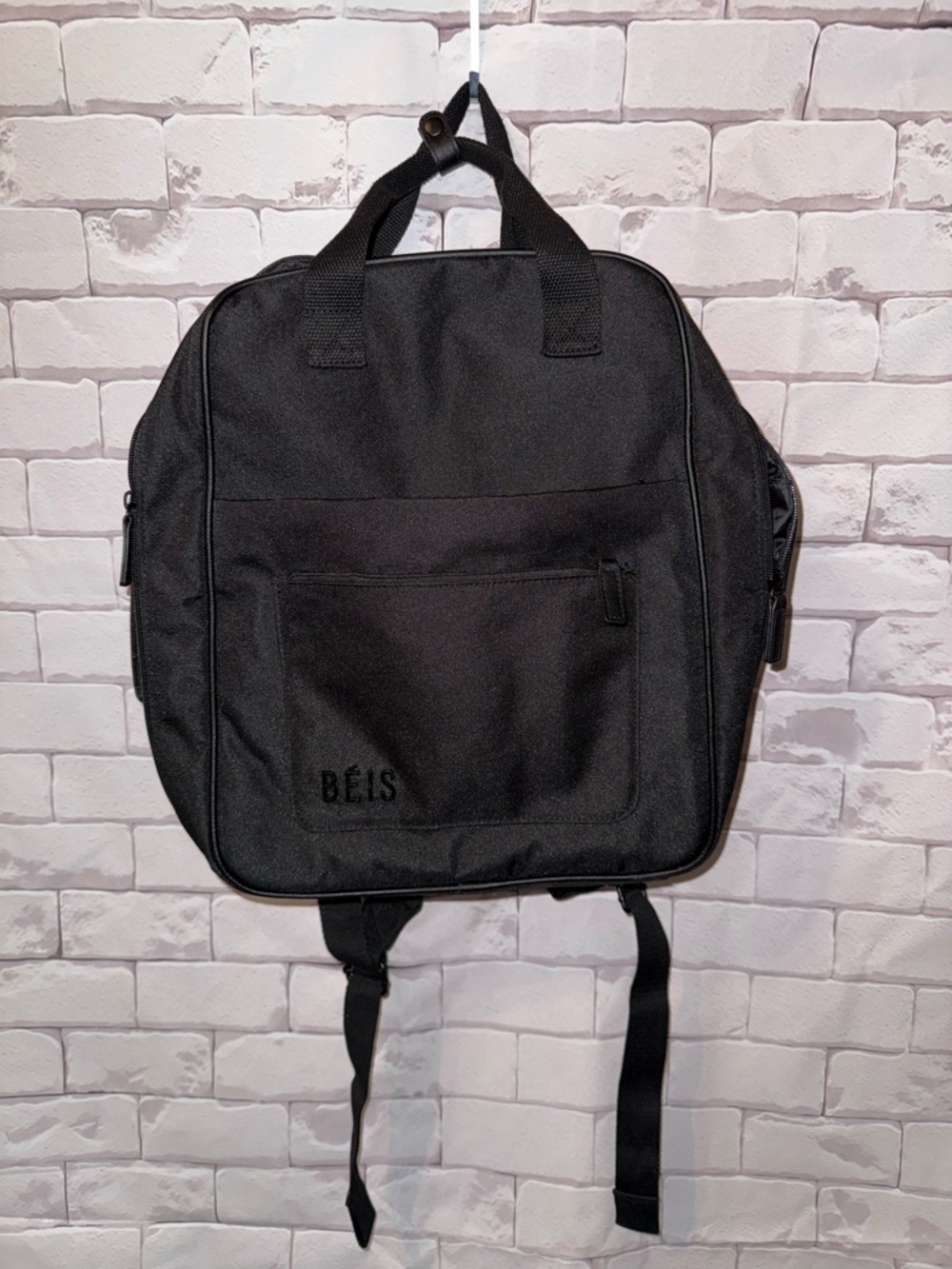 Black Travel Backpack - Sleek Everyday Bag